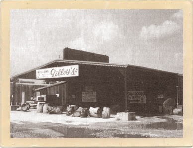 The Longhorn Grill in Amado, Arizona, made a brief appearance in the 1974 film, “Alice Doesn’t Live Here Anymore.” The location served as a roadside stop in a scene with Alice and her son on their car excursion to Phoenix, Arizona.